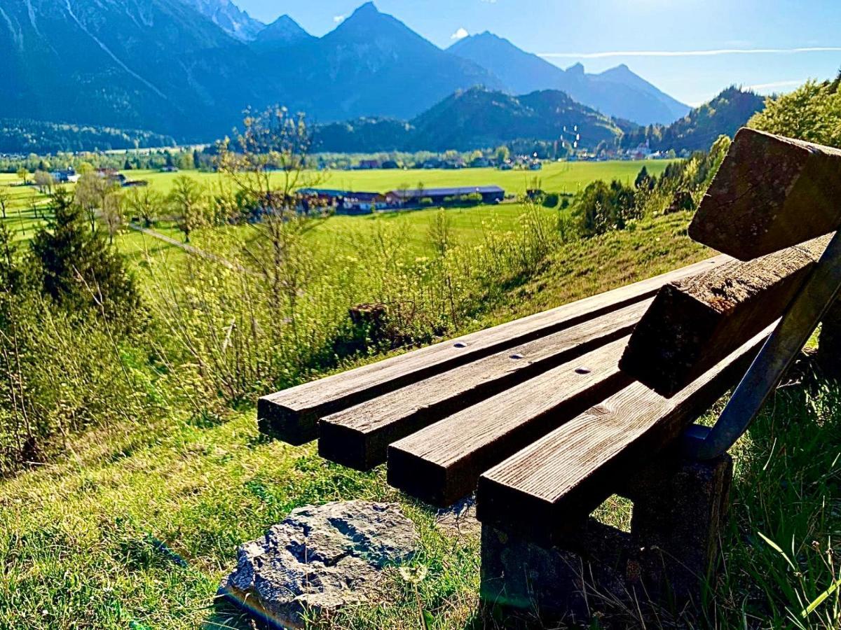 Gutshof Zum Schluxen Pinswang Exterior foto